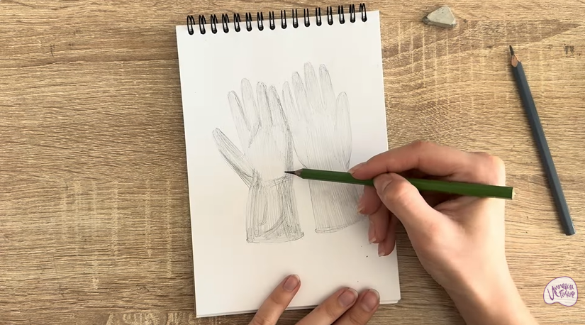 Рисуем Резиновые перчатки