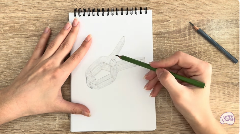 Рисуем Пластиковый зажим