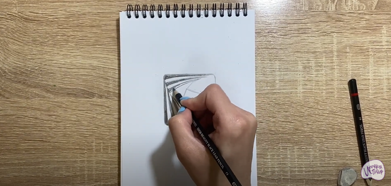 Рисуем Оптическая иллюзия