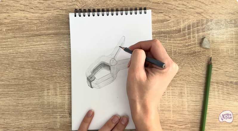 Рисуем Пластиковый зажим