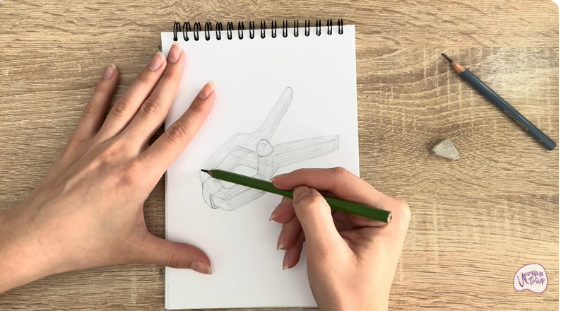 Рисуем Пластиковый зажим