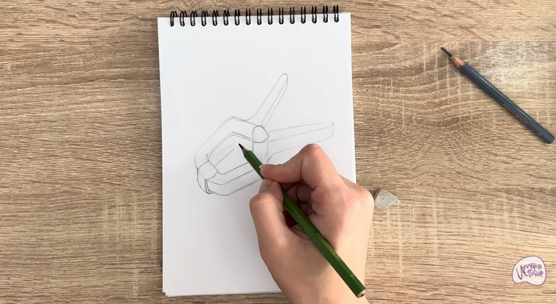 Рисуем Пластиковый зажим