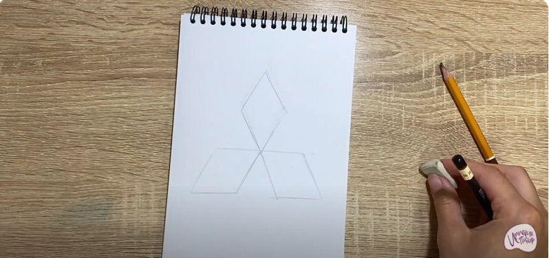 Рисуем Mitsubishi