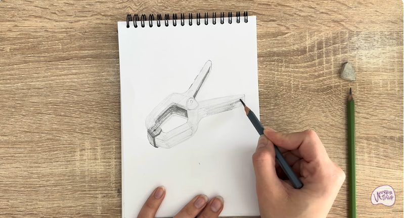 Рисуем Пластиковый зажим