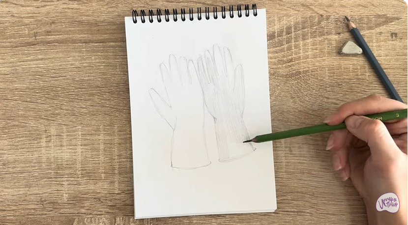 Рисуем Резиновые перчатки