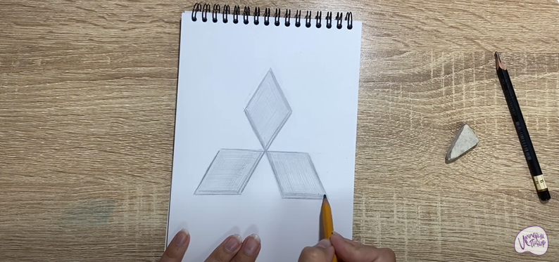 Рисуем Mitsubishi