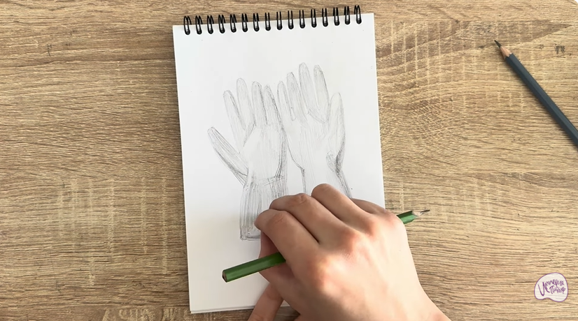 Рисуем Резиновые перчатки