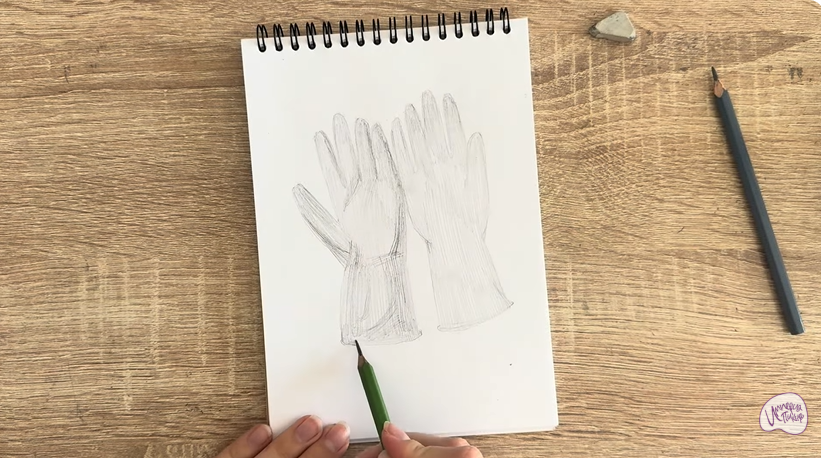 Рисуем Резиновые перчатки