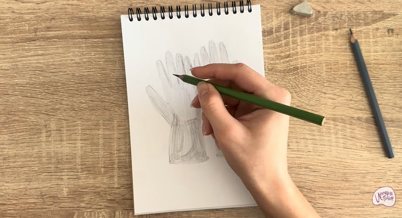Рисуем Резиновые перчатки